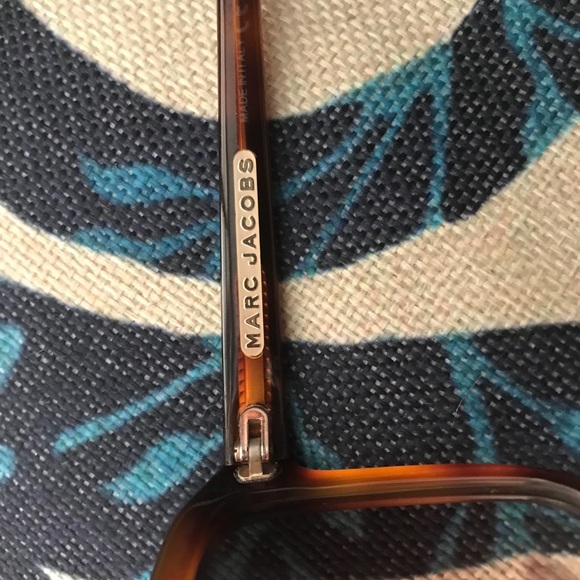 Made in Italy authentic MARC JACOBS SUNGLASSES - Picture 4 of 6